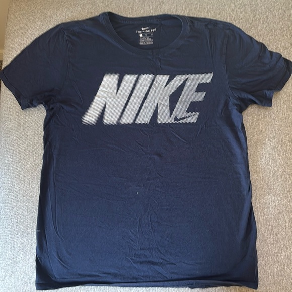 Nike Other - Navy Nike shirt - Size small